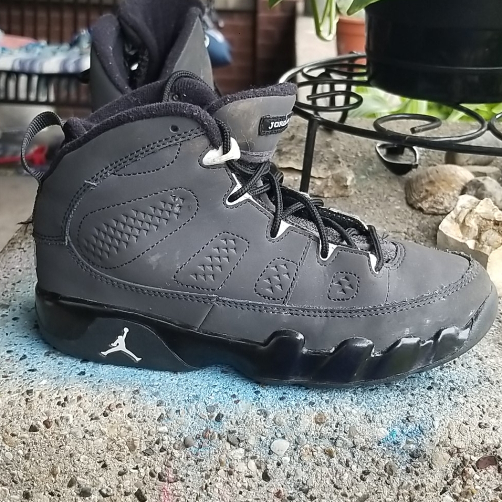 Jordan retro 9